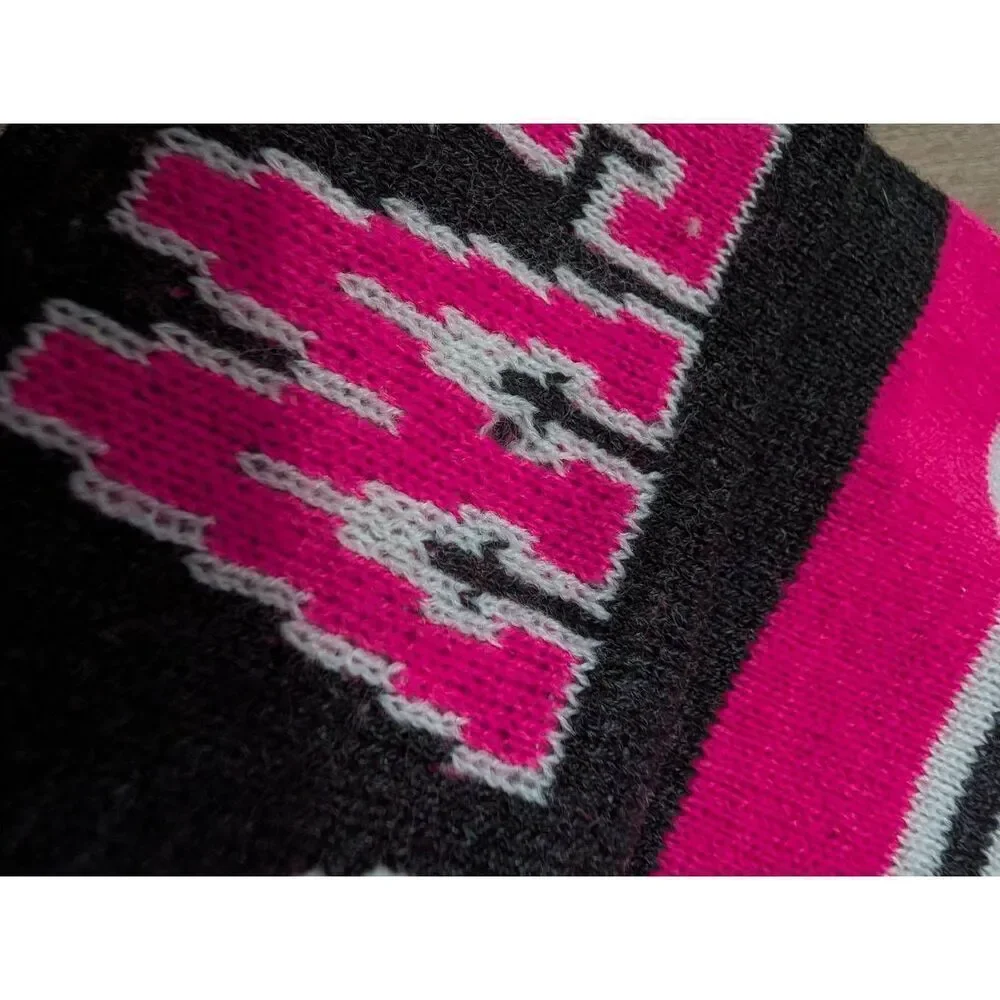 New York Pink Navy Pom Pom Beanie Hat Women’s Winter Knit Cap READ